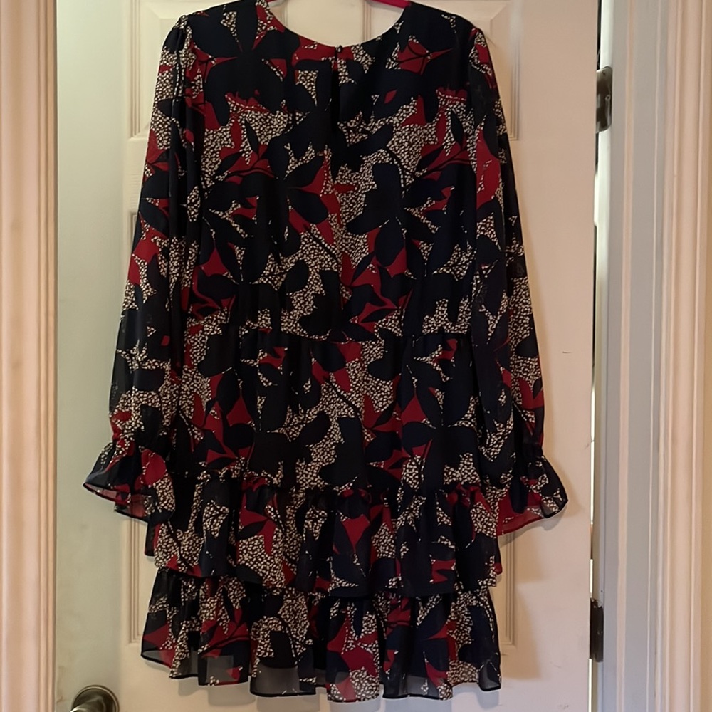 Dress - Picture 4 of 4